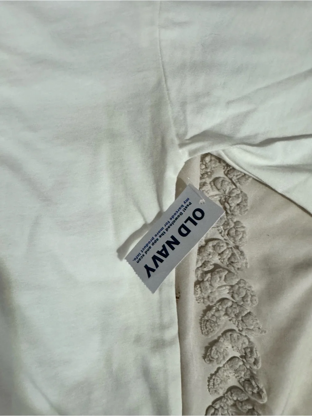 Old Navy Cream Oversized Short Sleeve Pocket Tee